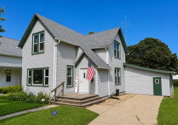 507 Broad, LANARK, Illinois 61046, 3 Bedrooms Bedrooms, ,2 BathroomsBathrooms,House,For Sale,Broad,202604835