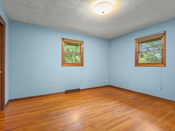4367 Shorewood, ROCKFORD, Illinois 61101, 3 Bedrooms Bedrooms, ,2 BathroomsBathrooms,House,For Sale,Shorewood,202604463