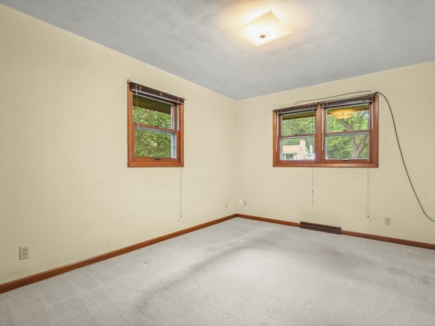 4367 Shorewood, ROCKFORD, Illinois 61101, 3 Bedrooms Bedrooms, ,2 BathroomsBathrooms,House,For Sale,Shorewood,202604463