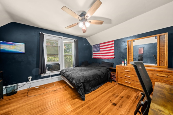 300 4TH, OREGON, Illinois 61061, 3 Bedrooms Bedrooms, ,1 BathroomBathrooms,House,For Sale,4TH,202604838