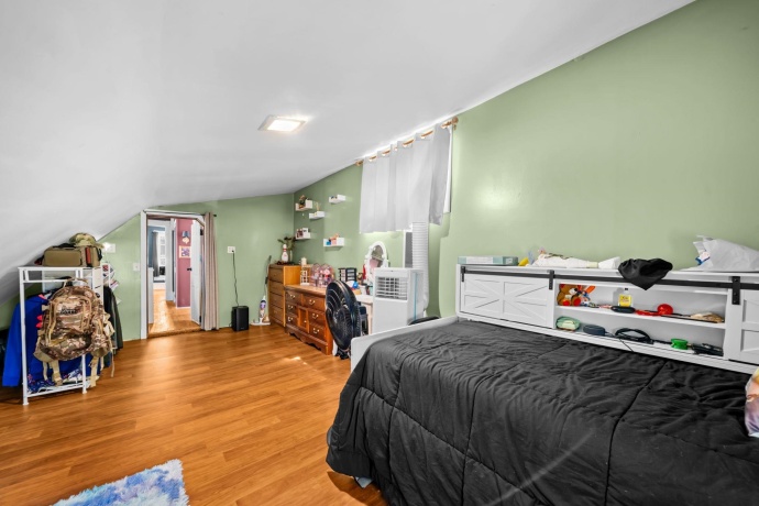 300 4TH, OREGON, Illinois 61061, 3 Bedrooms Bedrooms, ,1 BathroomBathrooms,House,For Sale,4TH,202604838