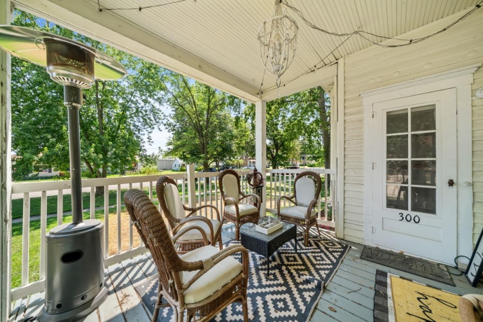 300 4TH, OREGON, Illinois 61061, 3 Bedrooms Bedrooms, ,1 BathroomBathrooms,House,For Sale,4TH,202604838