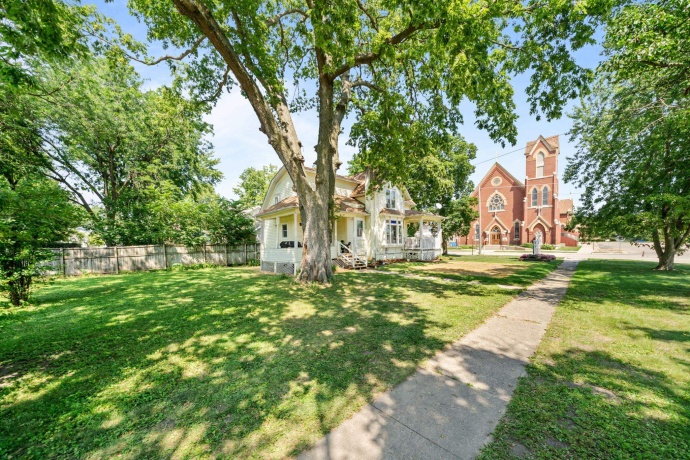 300 4TH, OREGON, Illinois 61061, 3 Bedrooms Bedrooms, ,1 BathroomBathrooms,House,For Sale,4TH,202604838