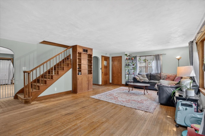 110 Harrison, Cedarville, Illinois 61013, 3 Bedrooms Bedrooms, ,1 BathroomBathrooms,House,For Sale,Harrison,202604839