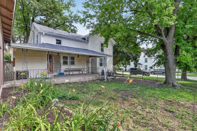 110 Harrison, Cedarville, Illinois 61013, 3 Bedrooms Bedrooms, ,1 BathroomBathrooms,House,For Sale,Harrison,202604839