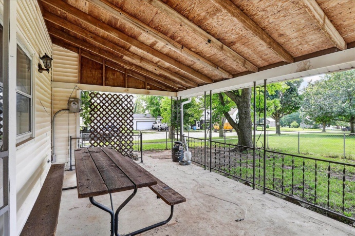 110 Harrison, Cedarville, Illinois 61013, 3 Bedrooms Bedrooms, ,1 BathroomBathrooms,House,For Sale,Harrison,202604839