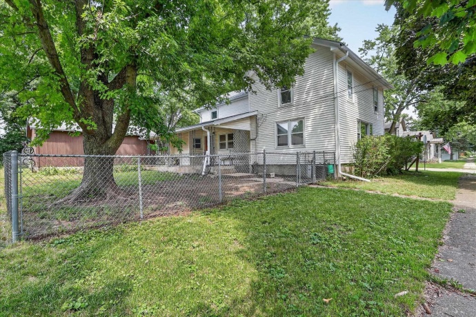 110 Harrison, Cedarville, Illinois 61013, 3 Bedrooms Bedrooms, ,1 BathroomBathrooms,House,For Sale,Harrison,202604839