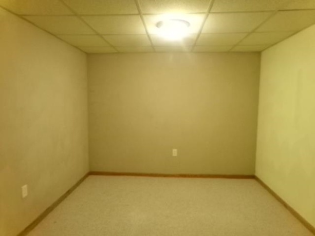 2080 Cherokee Ct., FREEPORT, Illinois 61032, 2 Bedrooms Bedrooms, ,3 BathroomsBathrooms,Condominium,For Sale,Cherokee Ct.,202604837