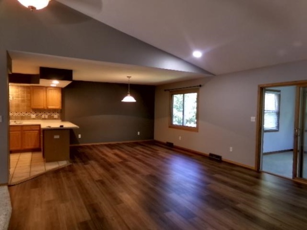 2080 Cherokee Ct., FREEPORT, Illinois 61032, 2 Bedrooms Bedrooms, ,3 BathroomsBathrooms,Condominium,For Sale,Cherokee Ct.,202604837