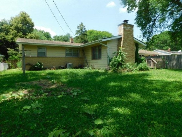 507 Fairview, ROCKFORD, Illinois 61107, 3 Bedrooms Bedrooms, ,1 BathroomBathrooms,House,For Sale,Fairview,202603963