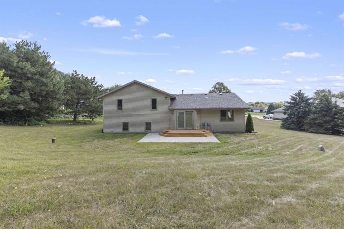 6541 Erin, ROSCOE, Illinois 61073, 3 Bedrooms Bedrooms, ,2 BathroomsBathrooms,House,For Sale,Erin,202604841