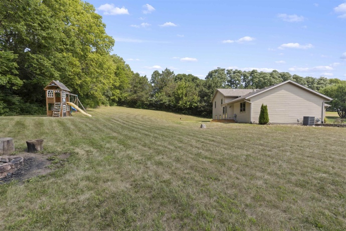 6541 Erin, ROSCOE, Illinois 61073, 3 Bedrooms Bedrooms, ,2 BathroomsBathrooms,House,For Sale,Erin,202604841