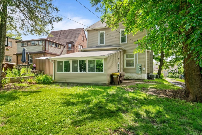 712 Court, ROCKFORD, Illinois 61103, ,3 - 4 Units,For Sale,Court,202604840