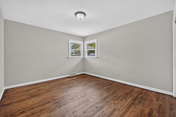 1904 Beckett, ROCKFORD, Illinois 61108, 2 Bedrooms Bedrooms, ,1 BathroomBathrooms,House,For Sale,Beckett,202604846