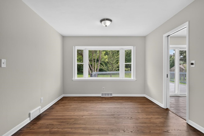 1904 Beckett, ROCKFORD, Illinois 61108, 2 Bedrooms Bedrooms, ,1 BathroomBathrooms,House,For Sale,Beckett,202604846