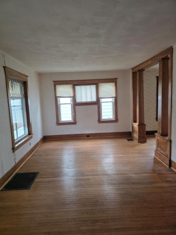 1325 high, FREEPORT, Illinois 61032, 3 Bedrooms Bedrooms, ,1 BathroomBathrooms,House,For Sale,high,202604849