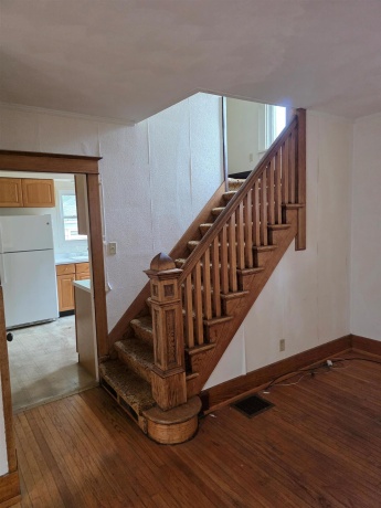 1325 high, FREEPORT, Illinois 61032, 3 Bedrooms Bedrooms, ,1 BathroomBathrooms,House,For Sale,high,202604849