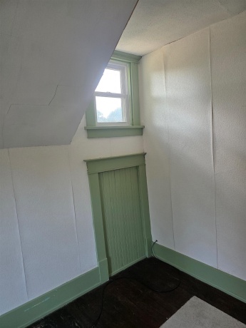 1325 high, FREEPORT, Illinois 61032, 3 Bedrooms Bedrooms, ,1 BathroomBathrooms,House,For Sale,high,202604849