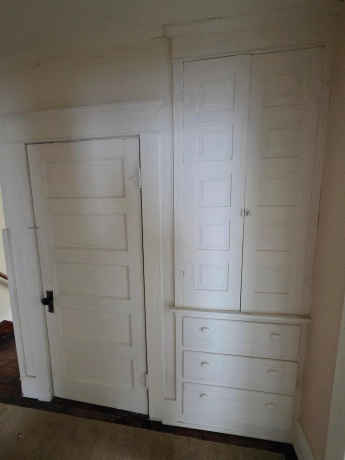 1325 high, FREEPORT, Illinois 61032, 3 Bedrooms Bedrooms, ,1 BathroomBathrooms,House,For Sale,high,202604849