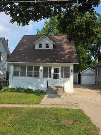 1325 high, FREEPORT, Illinois 61032, 3 Bedrooms Bedrooms, ,1 BathroomBathrooms,House,For Sale,high,202604849