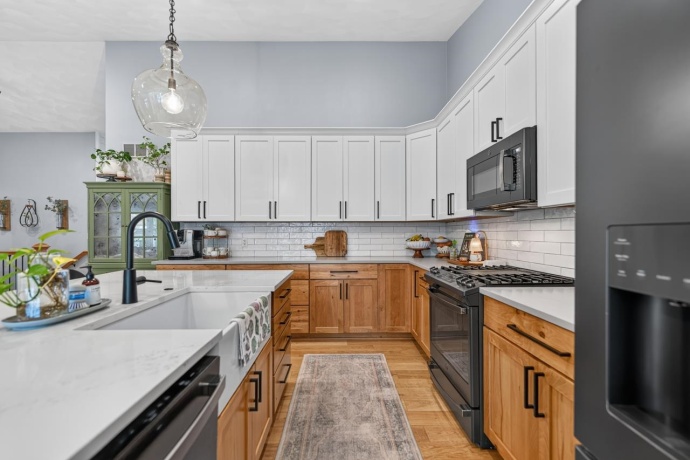 7509 Cherry Hill, CHERRY VALLEY, Illinois 61016, 4 Bedrooms Bedrooms, ,3 BathroomsBathrooms,House,For Sale,Cherry Hill,202604851