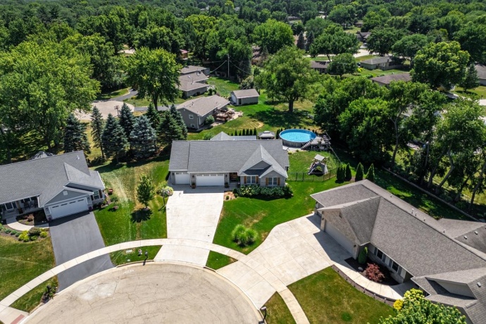 7509 Cherry Hill, CHERRY VALLEY, Illinois 61016, 4 Bedrooms Bedrooms, ,3 BathroomsBathrooms,House,For Sale,Cherry Hill,202604851