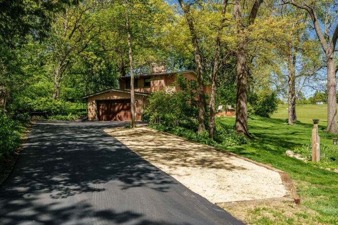 12451 Chuckanut, ROSCOE, Illinois 61073, 4 Bedrooms Bedrooms, ,2 BathroomsBathrooms,House,For Sale,Chuckanut,202604854