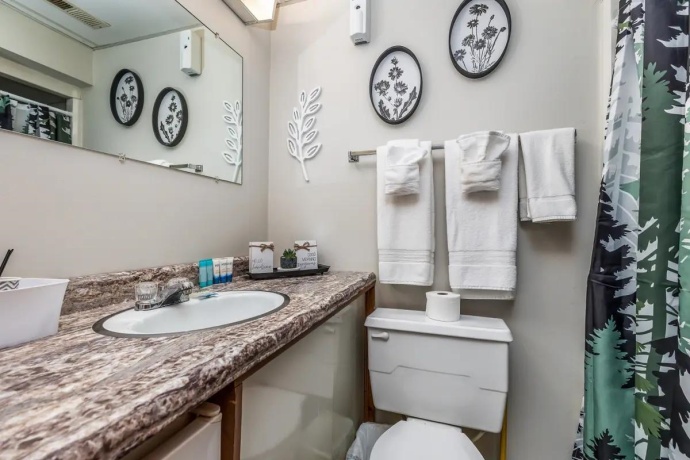 3505 Apple Canyon, APPLE RIVER, Illinois 61001, 4 Bedrooms Bedrooms, ,2 BathroomsBathrooms,House,For Sale,Apple Canyon,202604856