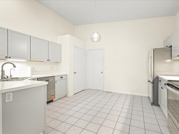 6616 Sandalwood, ROCKFORD, Illinois 61108, 2 Bedrooms Bedrooms, ,2 BathroomsBathrooms,Condominium,For Sale,Sandalwood,202604855