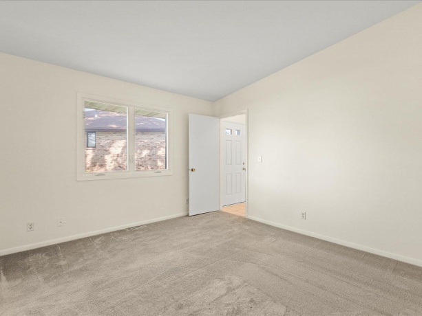 6616 Sandalwood, ROCKFORD, Illinois 61108, 2 Bedrooms Bedrooms, ,2 BathroomsBathrooms,Condominium,For Sale,Sandalwood,202604855