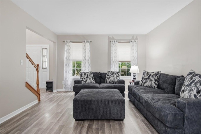 3464 Basswood, DEKALB, Illinois 60115, 4 Bedrooms Bedrooms, ,2 BathroomsBathrooms,House,For Sale,Basswood,202604859