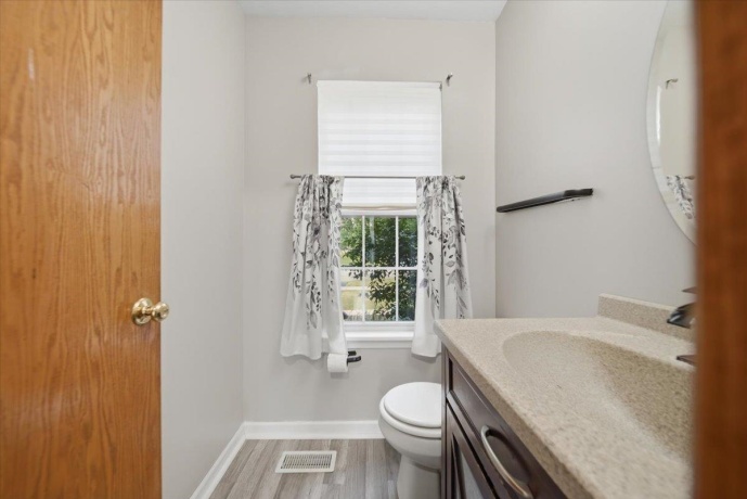 3464 Basswood, DEKALB, Illinois 60115, 4 Bedrooms Bedrooms, ,2 BathroomsBathrooms,House,For Sale,Basswood,202604859