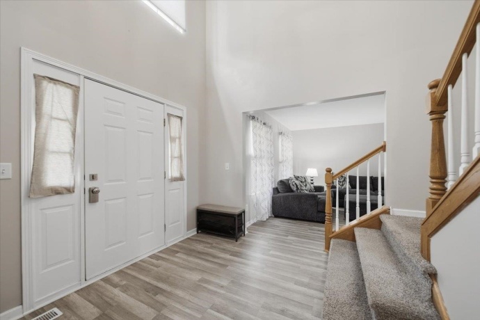 3464 Basswood, DEKALB, Illinois 60115, 4 Bedrooms Bedrooms, ,2 BathroomsBathrooms,House,For Sale,Basswood,202604859