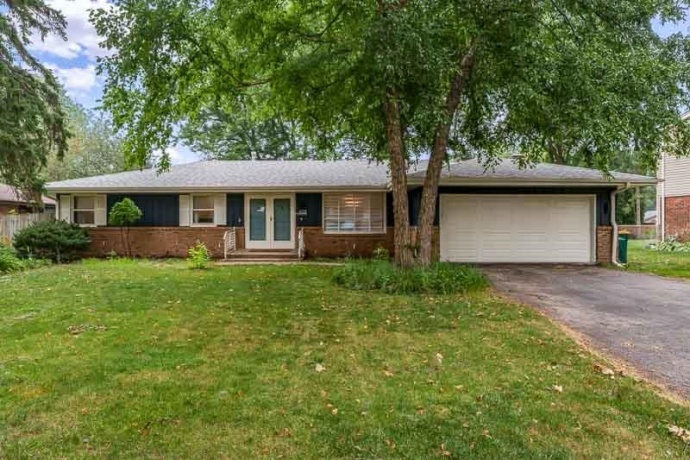 823 PINE VALLEY, ROCKFORD, Illinois 61107, 3 Bedrooms Bedrooms, ,2 BathroomsBathrooms,House,For Sale,PINE VALLEY,202604862