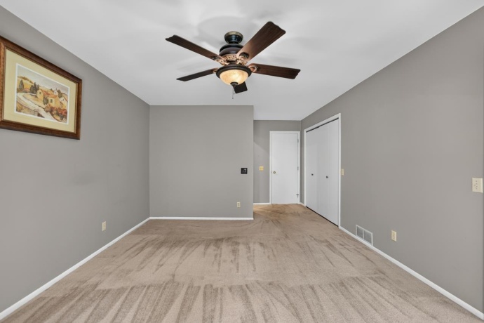5343 WINDING CREEK, ROCKFORD, Illinois 61114, 3 Bedrooms Bedrooms, ,2 BathroomsBathrooms,Condominium,For Sale,WINDING CREEK,202604863
