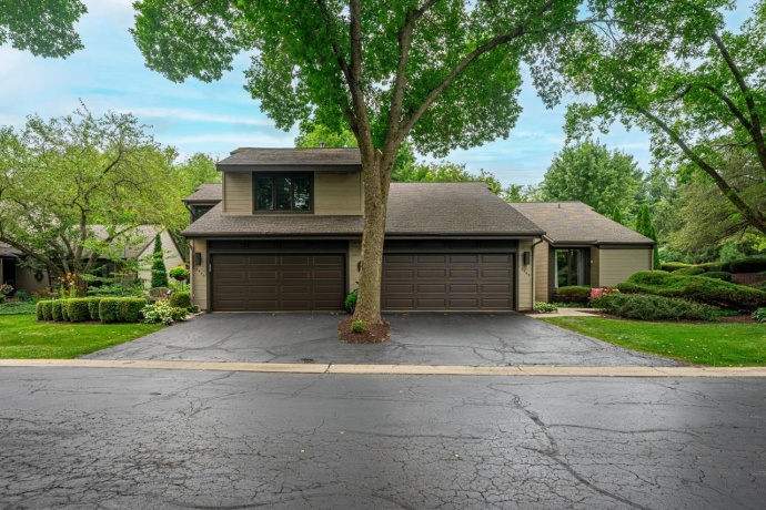 5343 WINDING CREEK, ROCKFORD, Illinois 61114, 3 Bedrooms Bedrooms, ,2 BathroomsBathrooms,Condominium,For Sale,WINDING CREEK,202604863