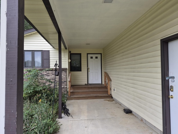 830 Lake Summerset, LAKE SUMMERSET, Illinois 61019, 3 Bedrooms Bedrooms, ,2 BathroomsBathrooms,House,For Sale,Lake Summerset,202604864