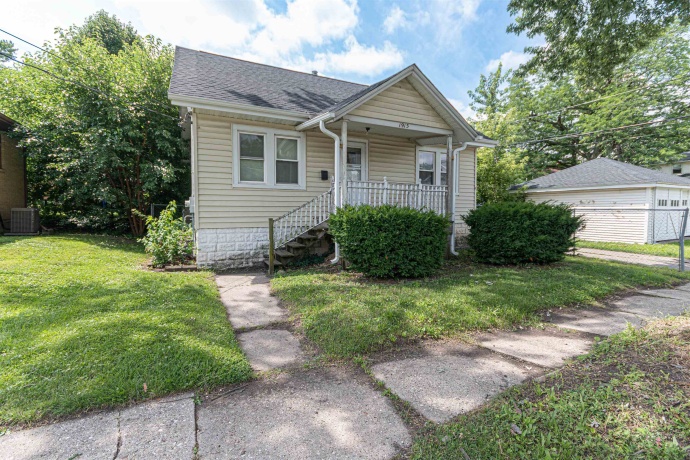 1915 9th, ROCKFORD, Illinois 61104, 3 Bedrooms Bedrooms, ,1 BathroomBathrooms,House,For Sale,9th,202604243