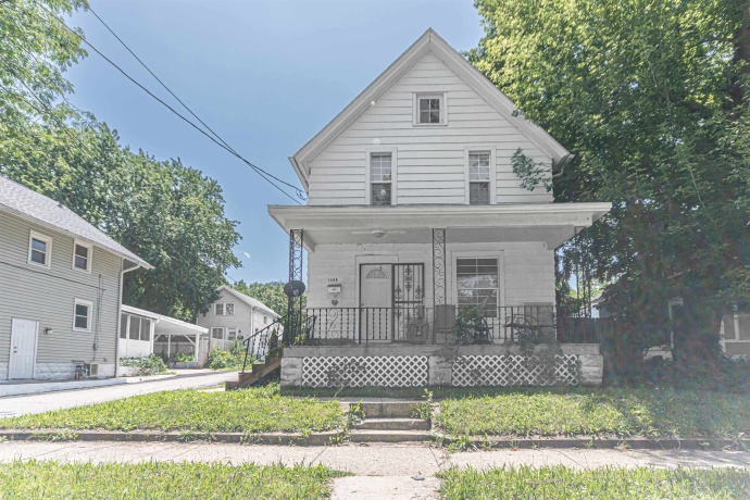1309 Benton, ROCKFORD, Illinois 61107, 3 Bedrooms Bedrooms, ,1 BathroomBathrooms,House,For Sale,Benton,202604326