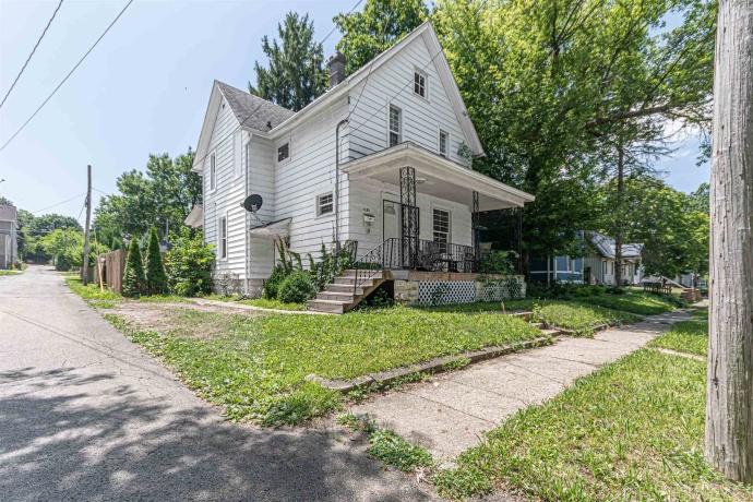 1309 Benton, ROCKFORD, Illinois 61107, 3 Bedrooms Bedrooms, ,1 BathroomBathrooms,House,For Sale,Benton,202604326
