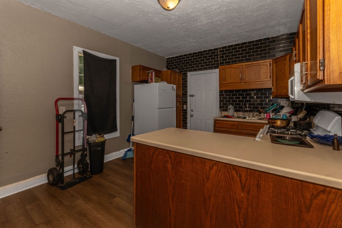 1309 Benton, ROCKFORD, Illinois 61107, 3 Bedrooms Bedrooms, ,1 BathroomBathrooms,House,For Sale,Benton,202604326
