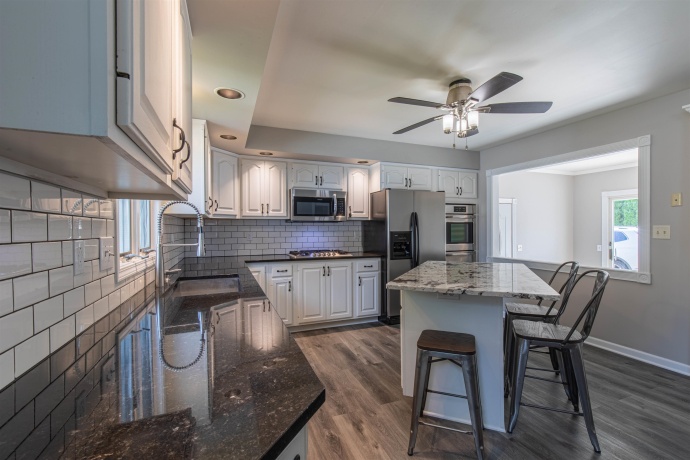 505 2nd, MENDOTA, Illinois 61342, 3 Bedrooms Bedrooms, ,1 BathroomBathrooms,House,For Sale,2nd,202604866