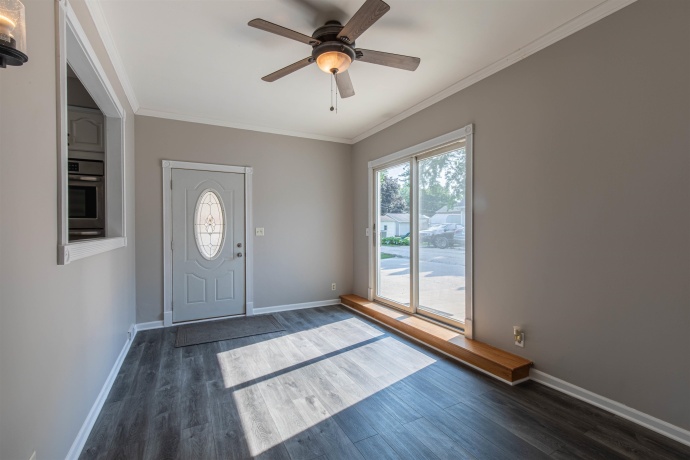 505 2nd, MENDOTA, Illinois 61342, 3 Bedrooms Bedrooms, ,1 BathroomBathrooms,House,For Sale,2nd,202604866