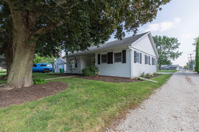505 2nd, MENDOTA, Illinois 61342, 3 Bedrooms Bedrooms, ,1 BathroomBathrooms,House,For Sale,2nd,202604866