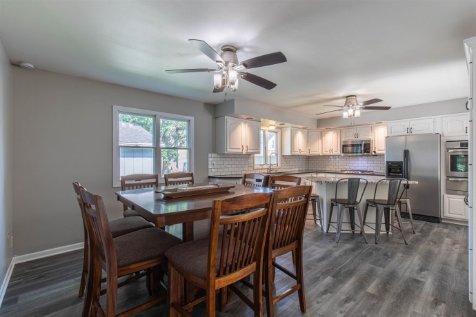 505 2nd, MENDOTA, Illinois 61342, 3 Bedrooms Bedrooms, ,1 BathroomBathrooms,House,For Sale,2nd,202604866