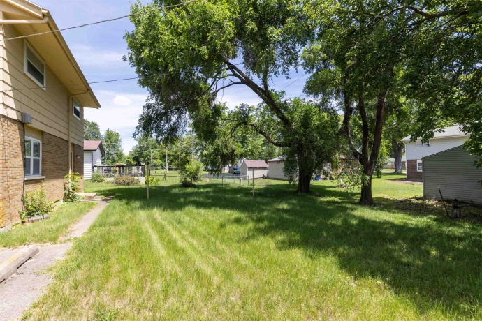 2714 Ashland, ROCKFORD, Illinois 61101, 4 Bedrooms Bedrooms, ,1 BathroomBathrooms,House,For Sale,Ashland,202603410