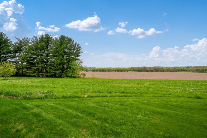 10562 Townhall, BELVIDERE, Illinois 61008, 3 Bedrooms Bedrooms, ,2 BathroomsBathrooms,House,For Sale,Townhall,202604868