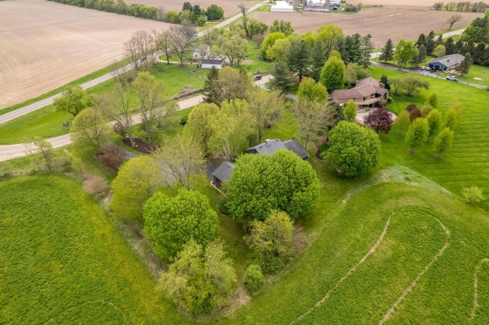 10562 Townhall, BELVIDERE, Illinois 61008, 3 Bedrooms Bedrooms, ,2 BathroomsBathrooms,House,For Sale,Townhall,202604868