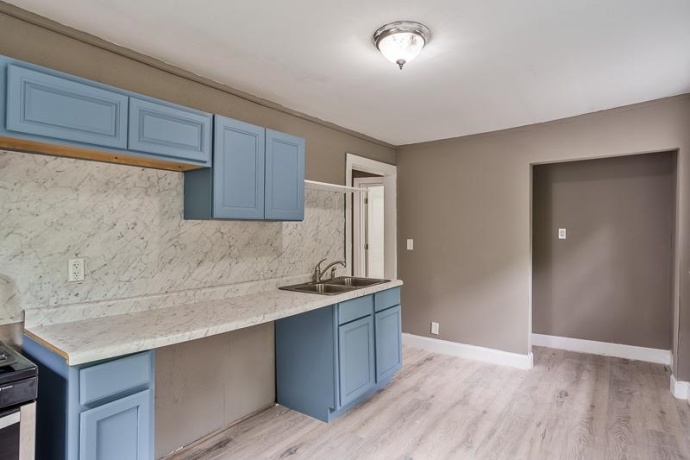 229 Forest, ROCKFORD, Illinois 61101, ,2 Units,For Sale,Forest,202604879