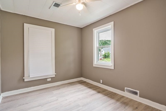 229 Forest, ROCKFORD, Illinois 61101, ,2 Units,For Sale,Forest,202604879